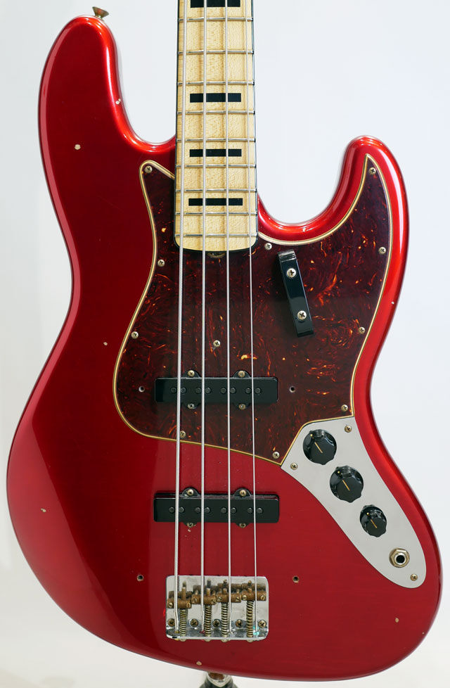 2022 Collection 1968 Jazz Bass Journeyman Relic Candy Apple Red