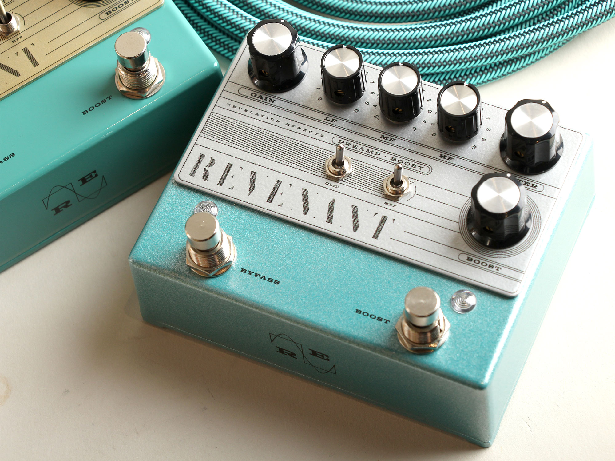 Revelation Effects REVENANT Preamp-Boost V1.2 -Teal Sparkle with Silver face plate- (Limited) レベレーションエフェクト SM2024EF
