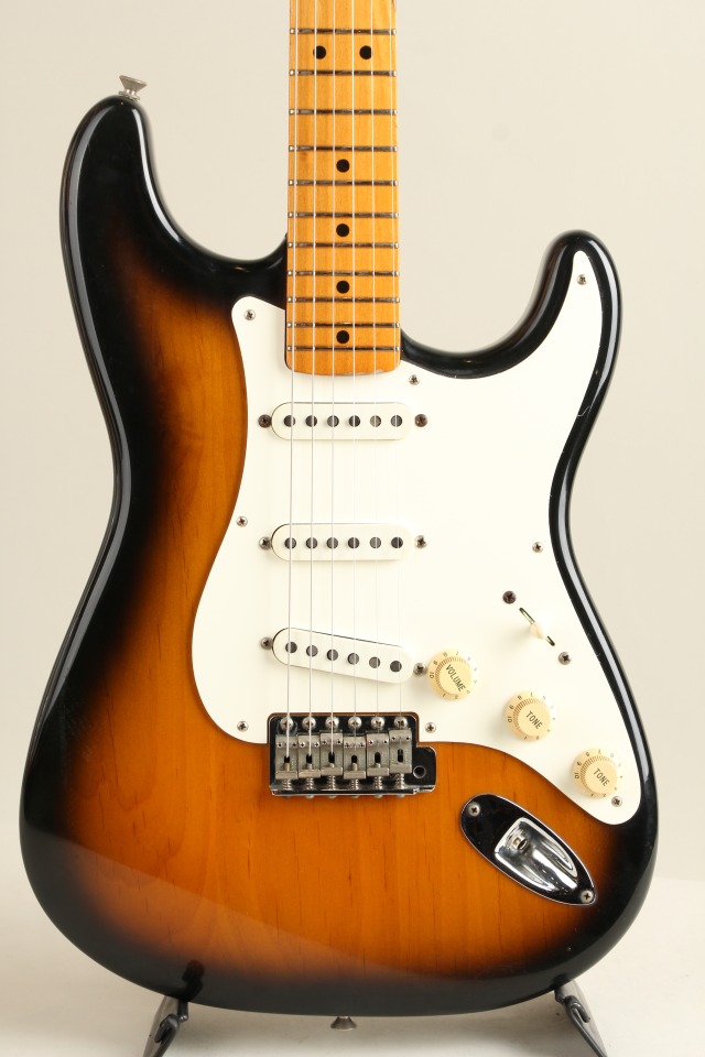 American Vintage 57 Stratocaster 2 Color Sunburst 1995【サウンドメッセ限定価格 198,000円】