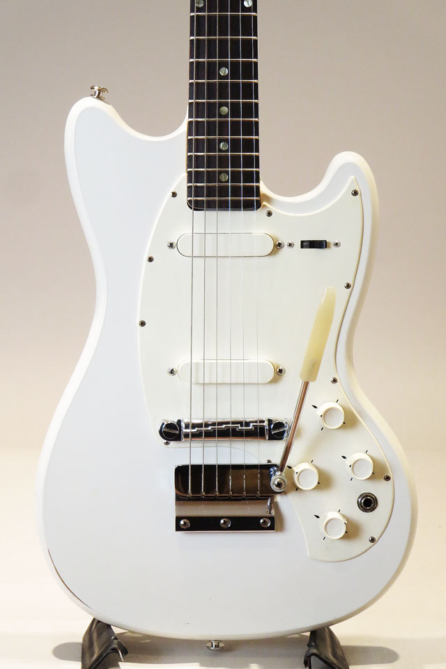 1966 KG-2A / White