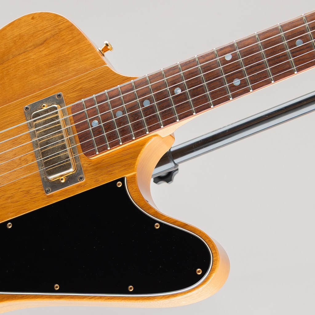 Tee Byrd Korina Under The Bed