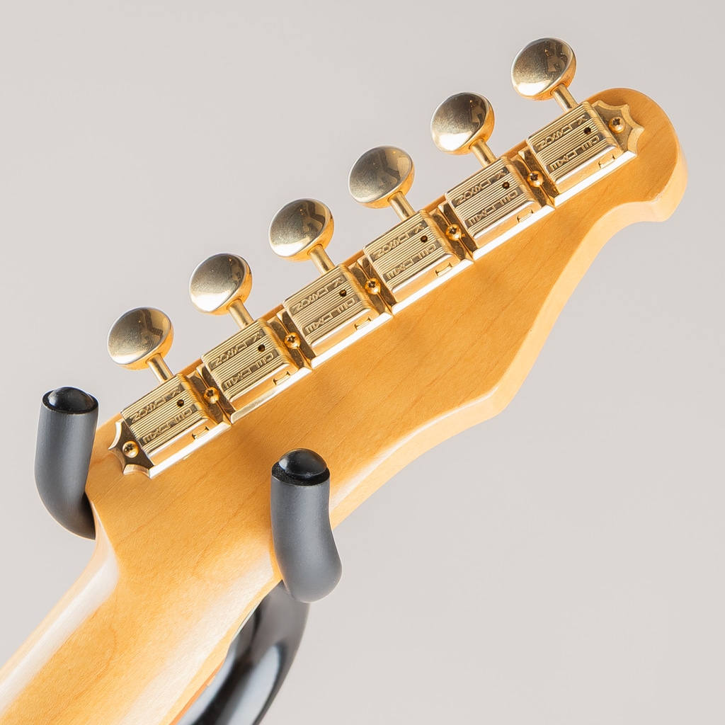 Tee Byrd Korina Under The Bed