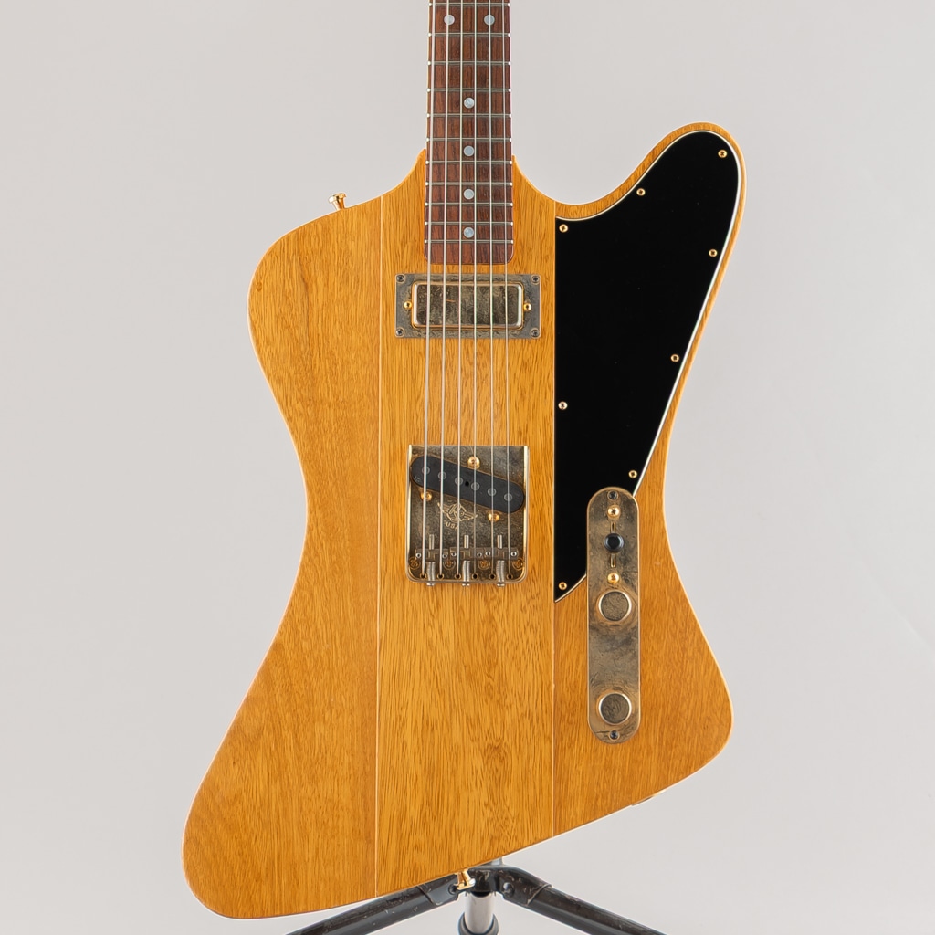 Tee Byrd Korina Under The Bed