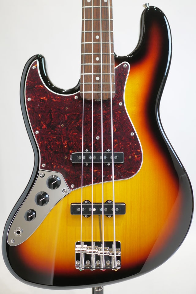 MADE IN JAPAN TRADITIONAL 60S JAZZ BASS LEFT-HAND (3CS)