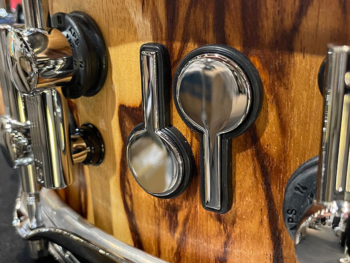 SQ2-1405SD EMI/SAF SQ2 Series African Marble Beech Heavy Shell