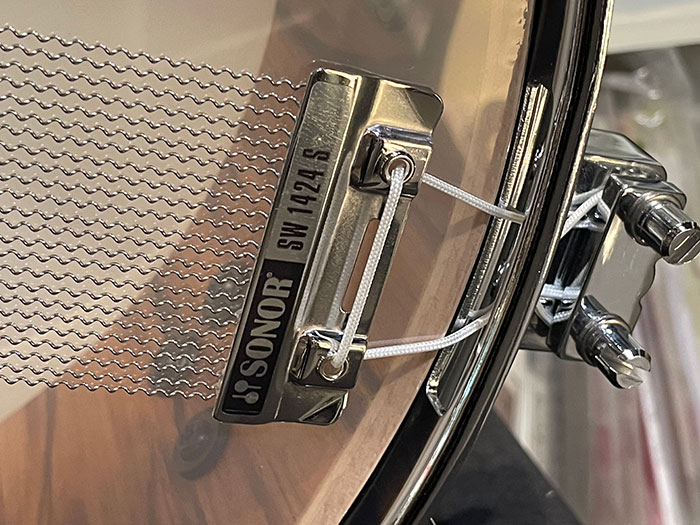 SQ2-1405SD EMI/SAF SQ2 Series African Marble Beech Heavy Shell