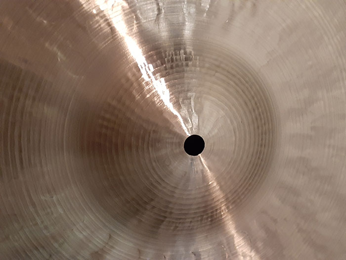 【選定買付シンバル】Artisan 22" Light Ride 2440g (VL-22AR/L)