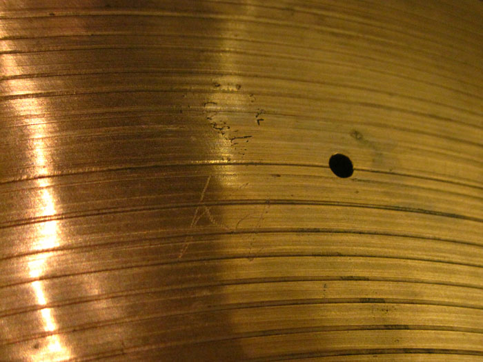 【中古品】Ka 22" 2,335g / 2 Rivet Holes