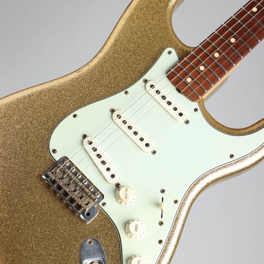FENDER CUSTOM SHOP 1964 Master Design Stratocaster  Relic Gold Sparkle designed byGreg Fessler 2006 フェンダーカスタムショップ サブ画像10