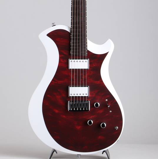 MARY ONE Quilted Maple BORDEAUX ST. White Edge