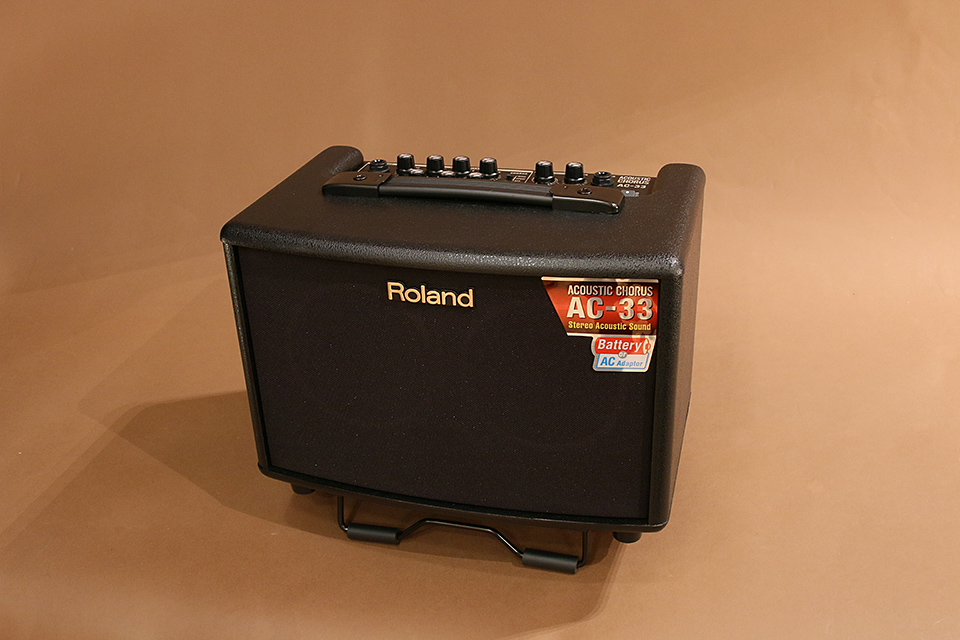Roland AC-33 ローランド