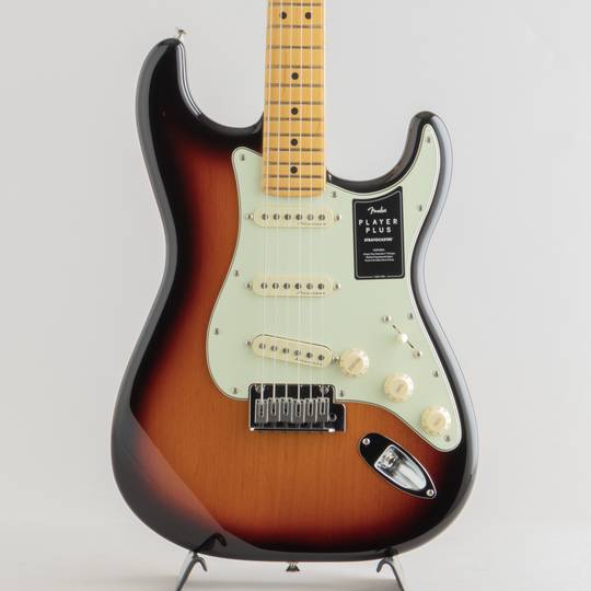Player Plus Stratocaster/3-Color Sunburst/M