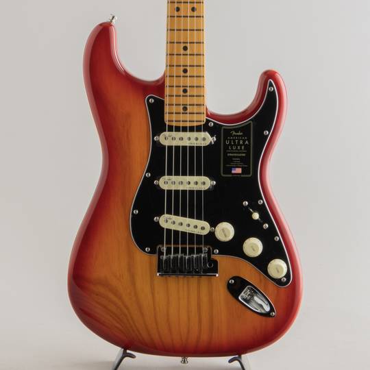 American Ultra Luxe Stratocaster/Plasma Red Burst/M【S/N:US210079692】
