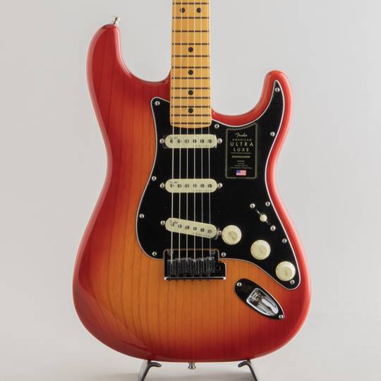American Ultra Luxe Stratocaster/Plasma Red Burst/M【S/N:US210073935】