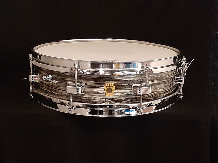 Ludwig 【VINTAGE】66' Downbeat Black Oyster Pearl 14x4 ラディック