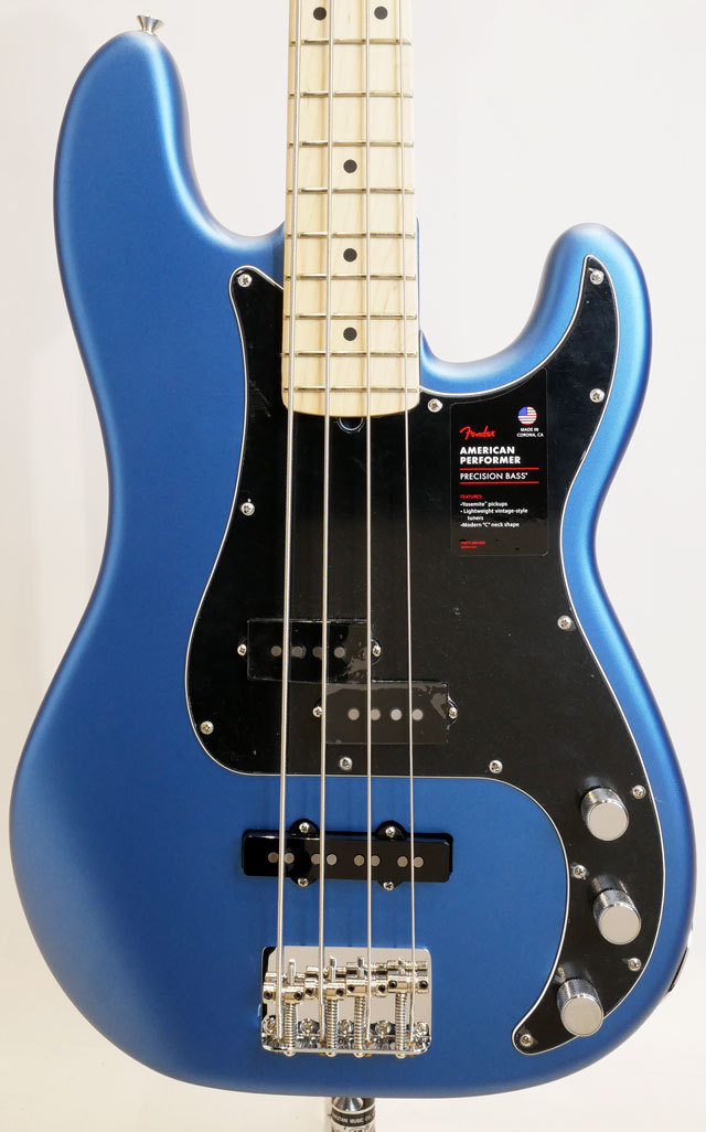 American Performer Precision Bass (Satin Lake Placid Blue)