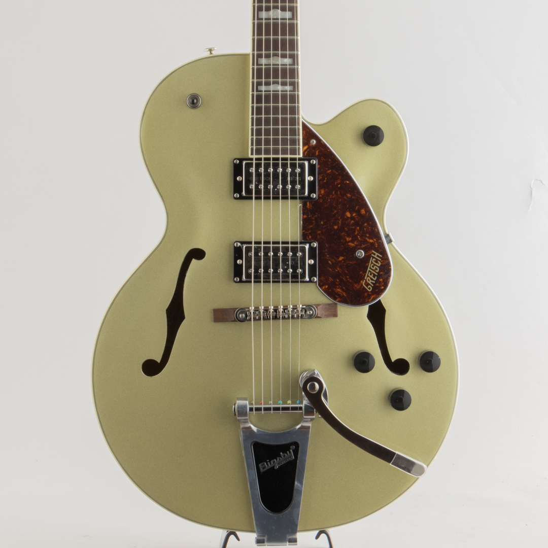 G2420T Streamliner Hollow Body with Bigsby / Golddust