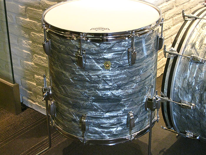 Ludwig 60's Super Classic Kit 22 16 13 Sky Blue Pearl w/L-400 Snare Drum ラディック サブ画像16