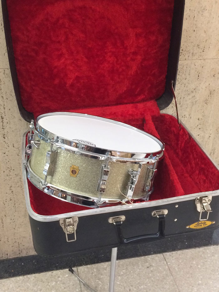 Ludwig 【VINTAGE】1963' Jazz Festival Sparkling Silver Pearl 14×5.5 ラディック サブ画像1