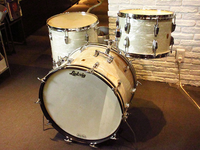 Ludwig 【VINTAGE】1964' Super Classic White Marine Pearl 22 13 16 COB Hoops ラディック サブ画像1