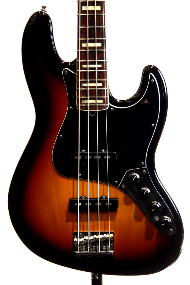 American Deluxe Jazz Bass 3TS 2012