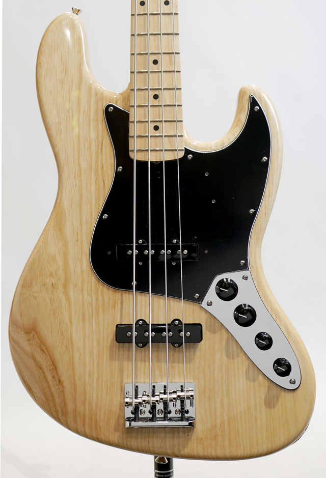 Made in Japan Limited Active Jazz Bass (NAT) 
