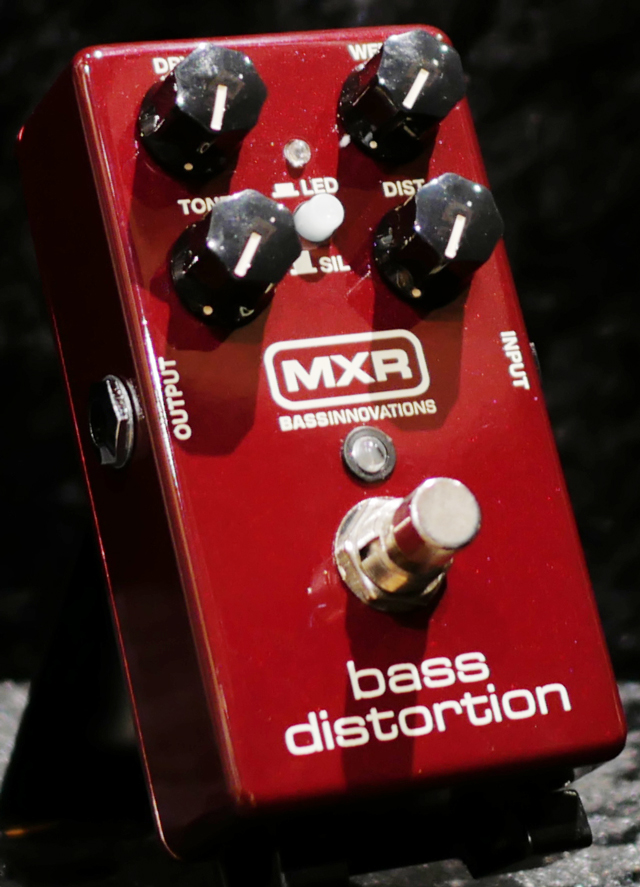 MXR M85 Bass Distortion エムエックスアール
