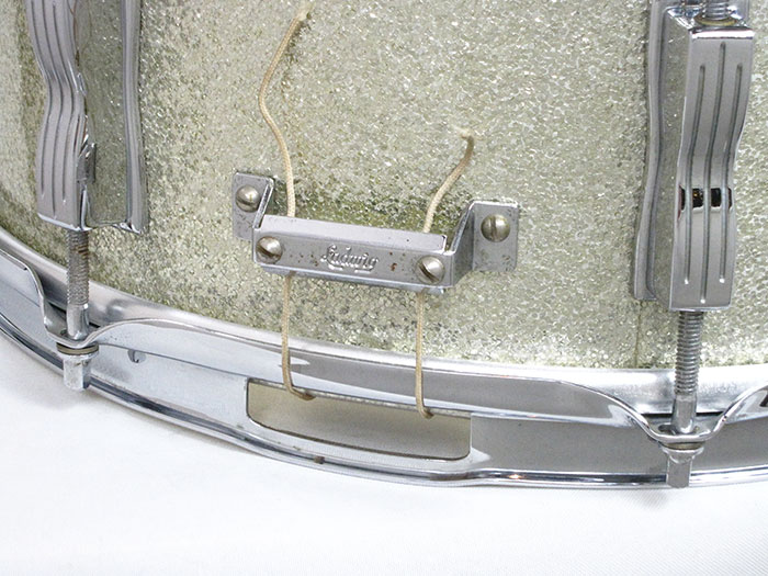 Ludwig 【MDF2019出展商品】1961' Jazz Festival Sparkling Silver Pearl 14×5.5 COB Hoops ラディック サブ画像4