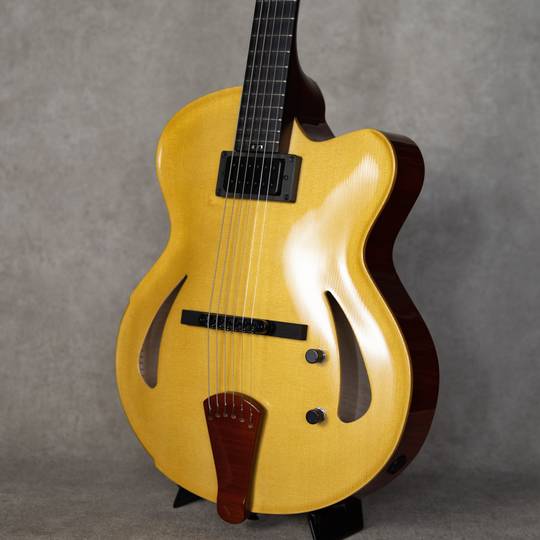 Victor Baker Guitars Model 15 Archtop Custom Natural and Cherry Back S/N:624 ヴィクター ベイカー サブ画像4
