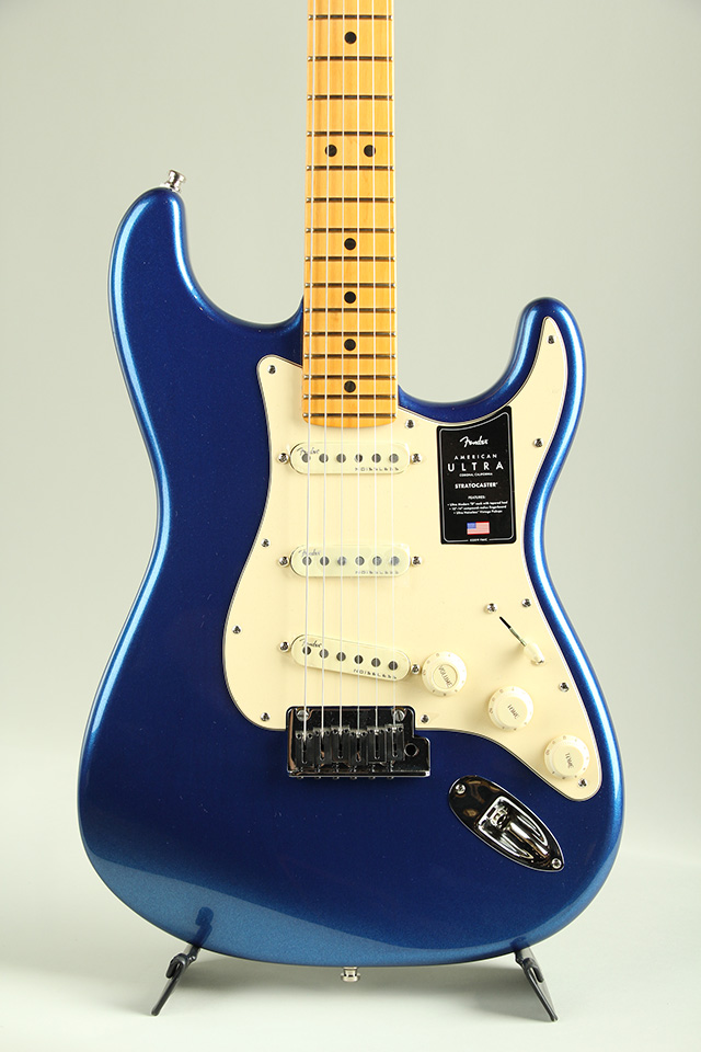 American Ultra Stratocaster Cobra Blue