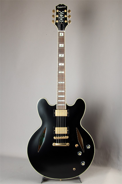 Epiphone Emily Wolfe Sheraton Stealth Black Aged Gloss エピフォン サブ画像1