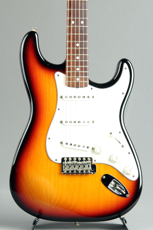 FENDER American Vintage 62 Stratocaster フェンダー