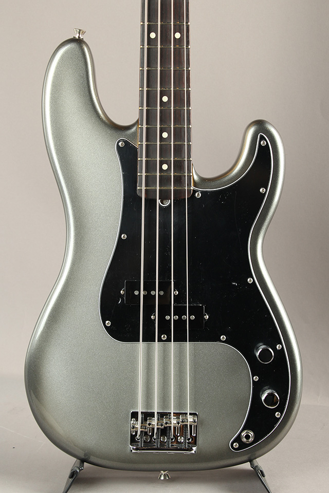 American Professional II Precision Bass Mercury 2020