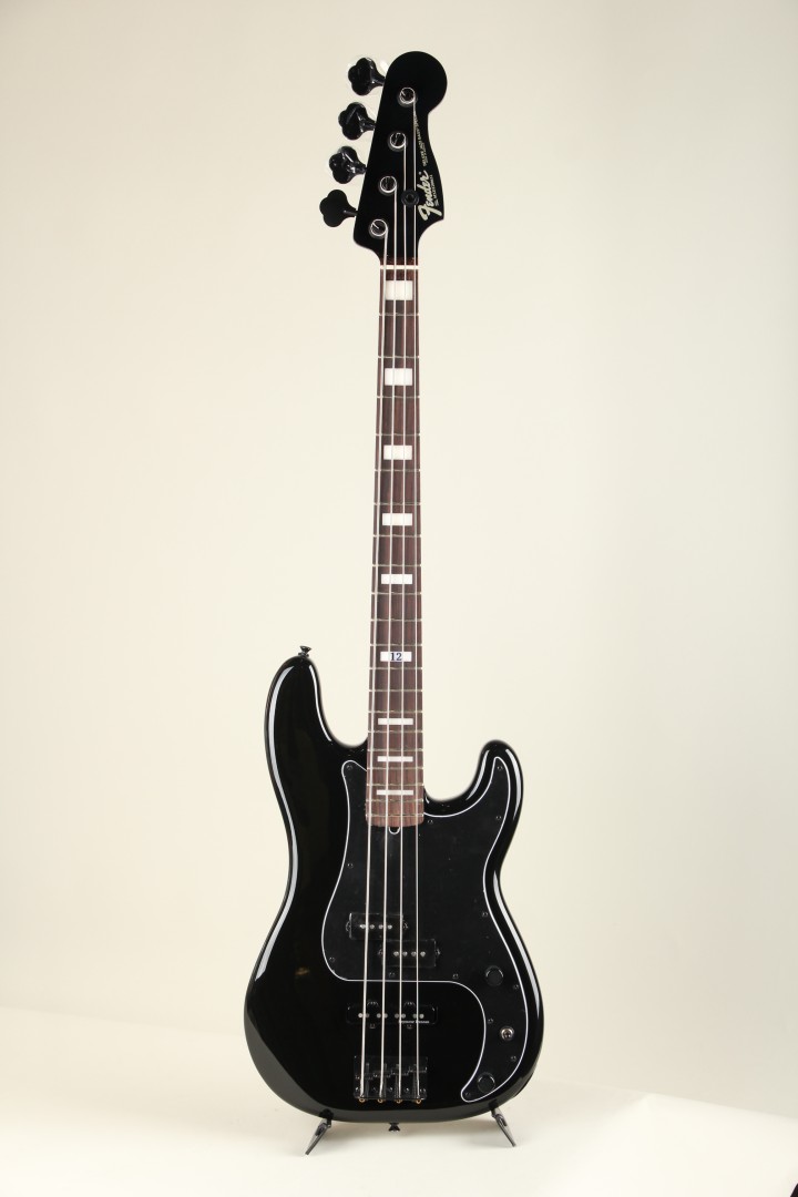 FENDER  Duff McKagan Deluxe Precision Bass Black フェンダー サブ画像1