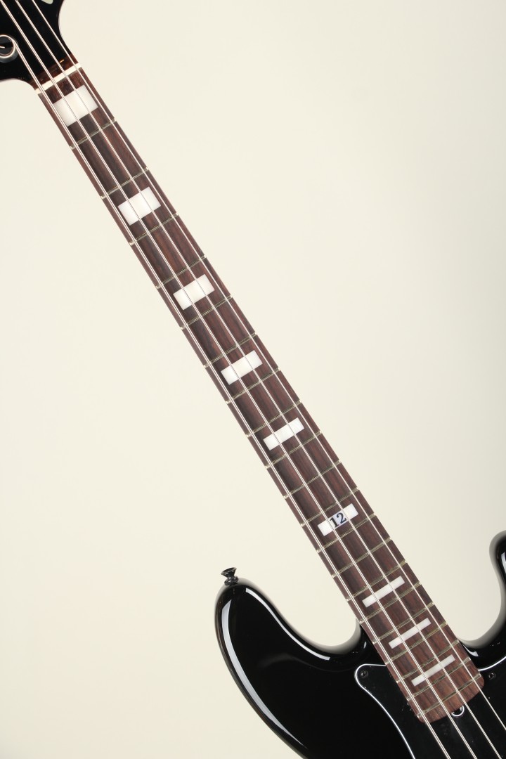 FENDER  Duff McKagan Deluxe Precision Bass Black フェンダー サブ画像4