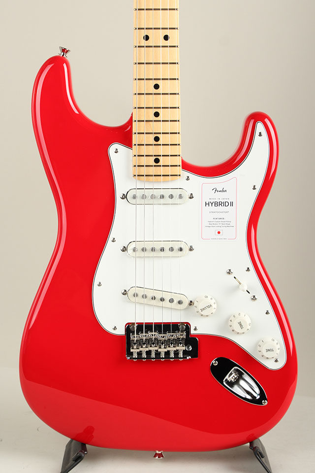 Made in Japan Hybrid II Stratocaster RW Modena Red