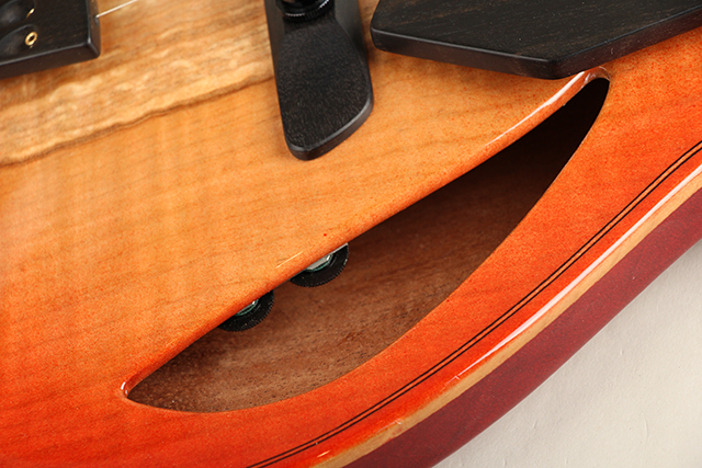 Taka Moro Guitars “Soloist” 14 Hollow Archtop Ebony Tailpiece Figured Spalted Maple Top【サウンドメッセ出展予定商品】 タカモロギターズ SM2024 サブ画像15