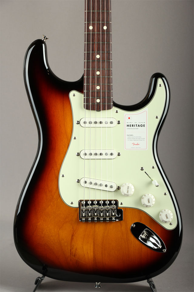 Made in Japan Heritage 60s Stratocaster 3-Color Sunburst
