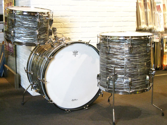 Ludwig 1965-66' Super Classic 22 16 13 Oyster Blue Pearl ラディック サブ画像9