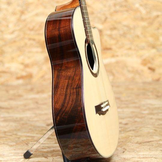 Keystone Stringed Instruments Jujube Cutaway German Spruce / Jacaranda (要石弦楽器工房) 西 恵介 サブ画像3