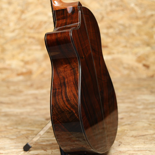 Keystone Stringed Instruments Jujube Cutaway German Spruce / Jacaranda (要石弦楽器工房) 西 恵介 サブ画像4