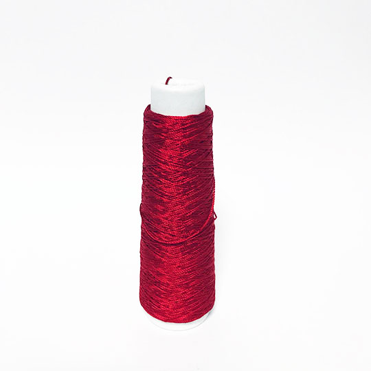 Marigaux（マリゴ）　シルク糸 紅色