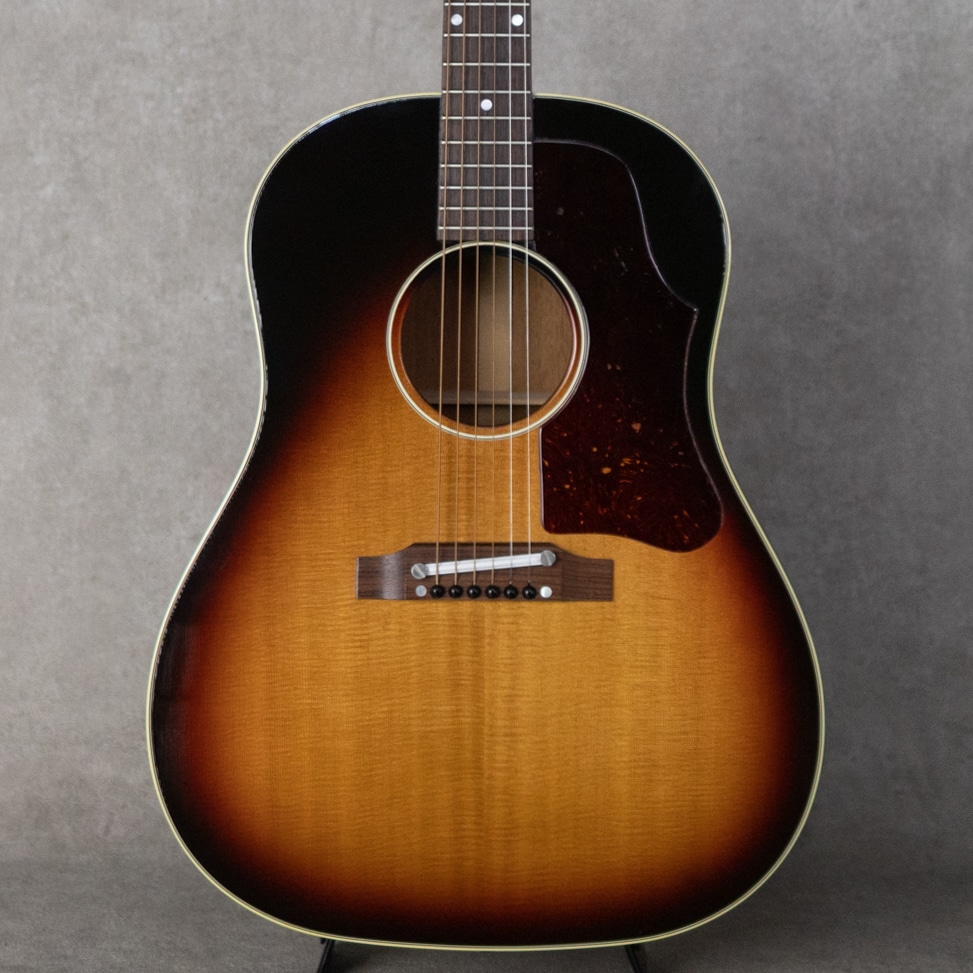 GIBSON J-45 