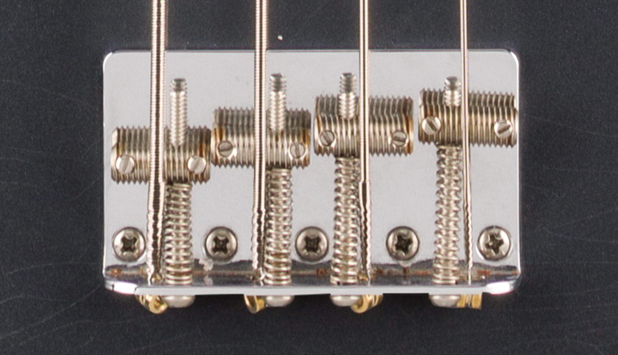 [プレシジョン・ベース]