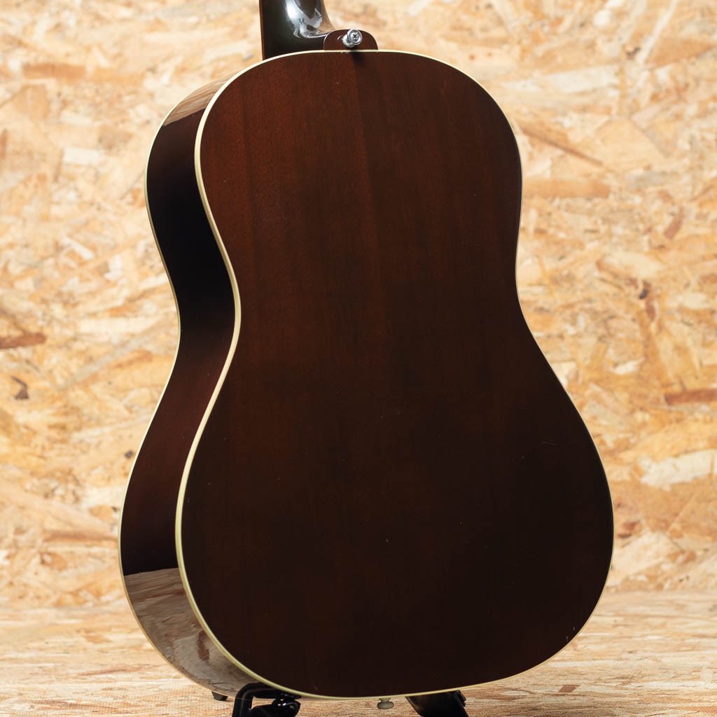 1940s LG-2 2011