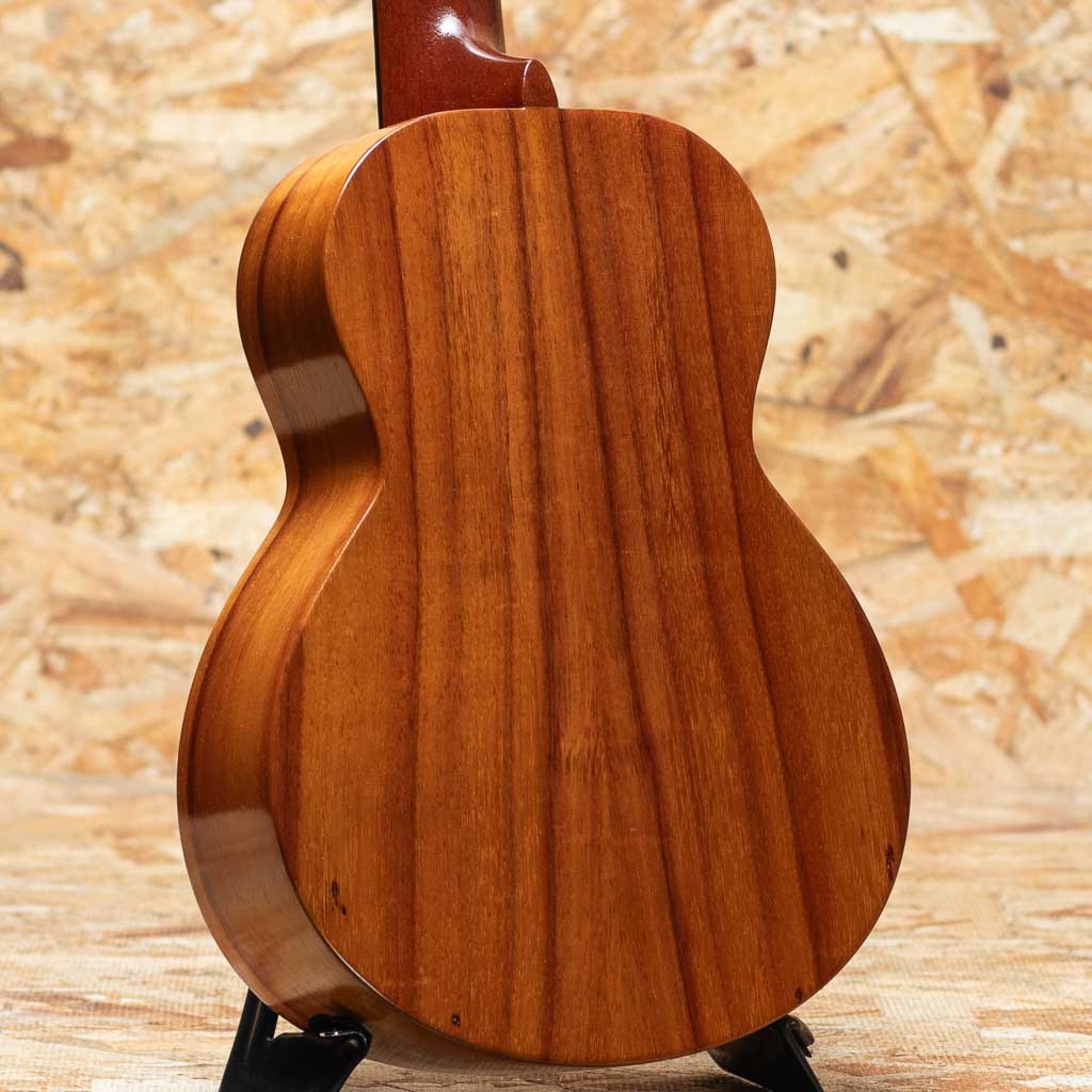 Hawaiian Koa Tenor 2004