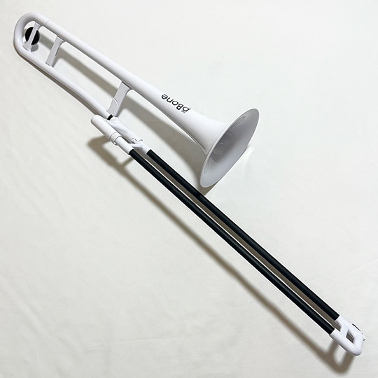 pBone ホワイトトロンボーン pBone(ピーボーン) プラスチック製トロンボーン (ホワイト)(Low