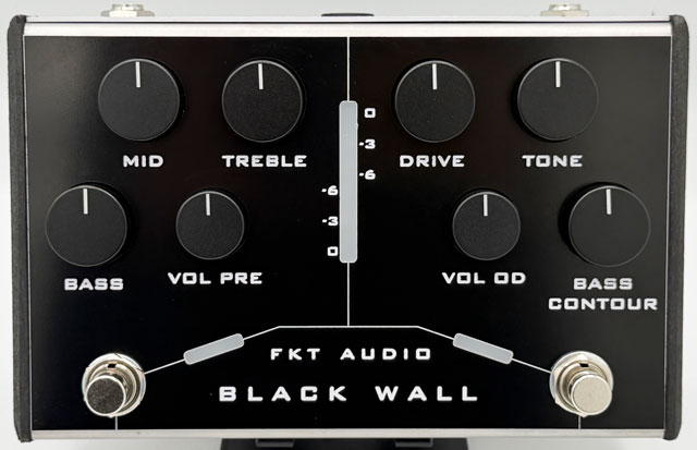 Black Wall / Bass Overdrive - Preamp - 3 Band EQ
