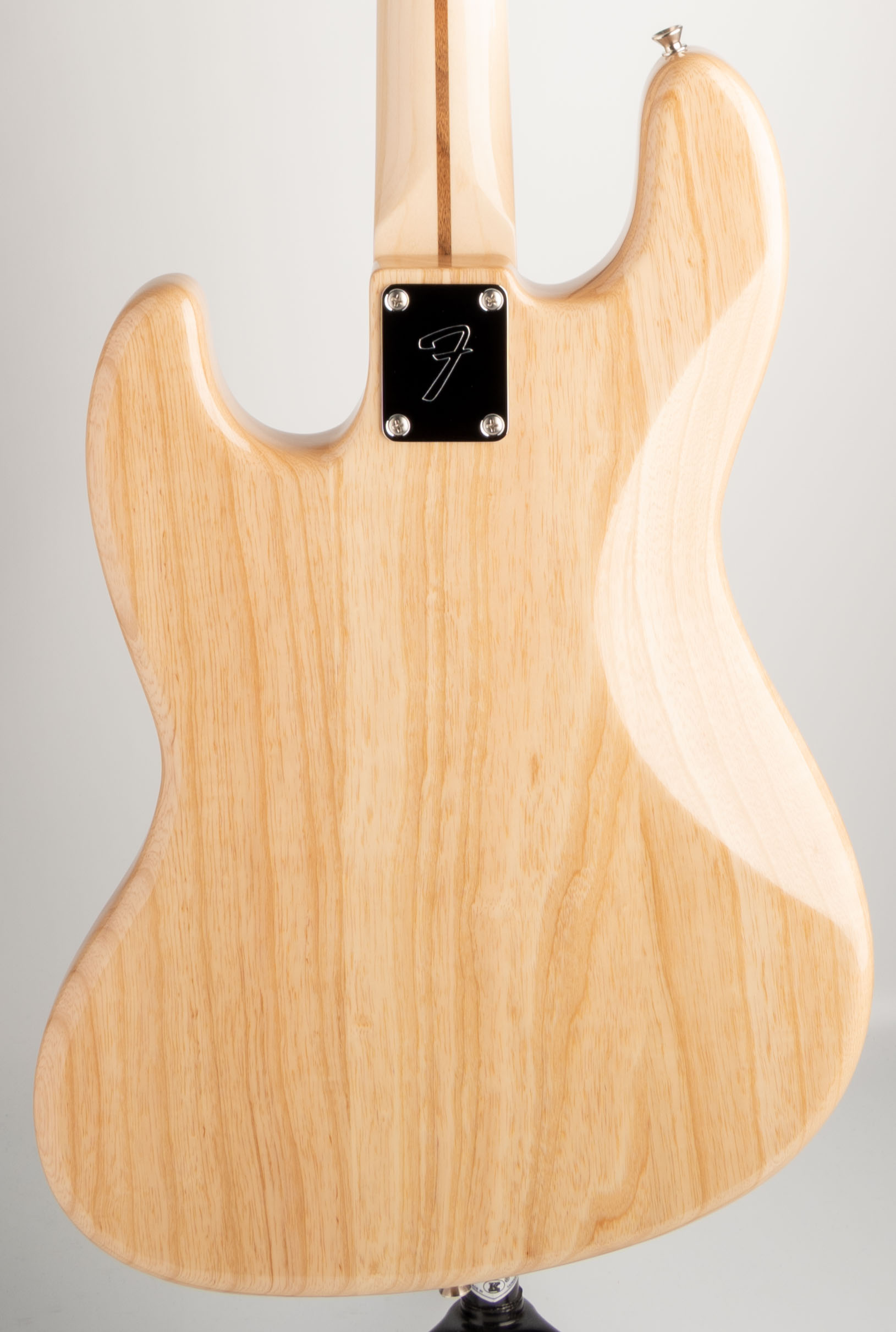 MADE IN JAPAN HERITAGE 70S JAZZ BASS (NAT)