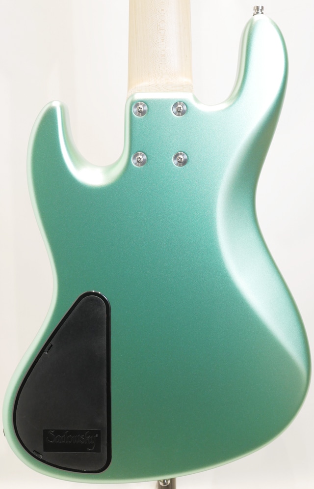 Metroline ML21 VJ5 ALD / Sage Green Metallic Satin